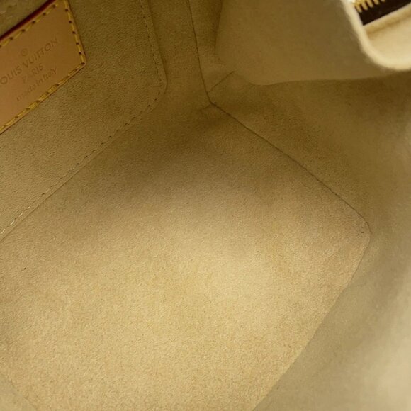 LOUIS VUITTON Just in case Monogram Beige M47096 - Picture 14 of 16